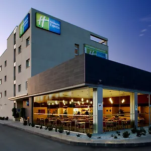 3* Hotel Express Airport, An Ihg